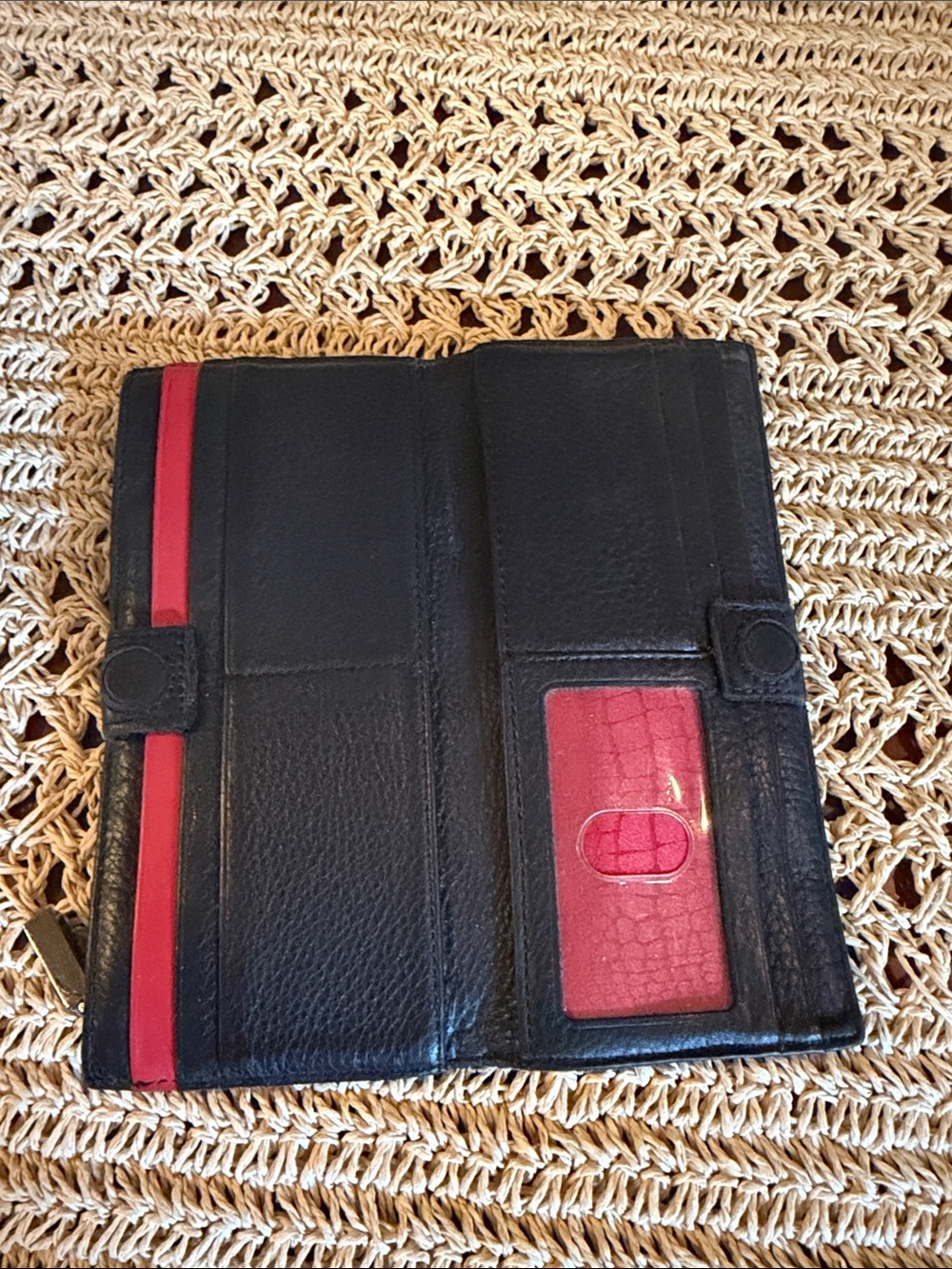 Hammitt Black Leather Snap-Stud Long Wallet - Picture 3 of 6